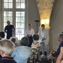 Présentation des groupes de travail Outils de communication & Conseil aux particuliers par Corinne Triay et Frédérique Ollivier