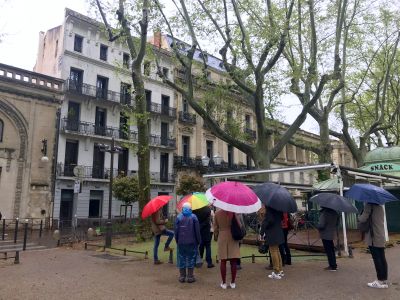 Balade urbaine "Au fil des façades". Crédit photo : Mickaël Arjona / CAUE 34