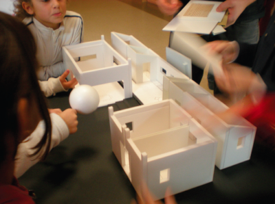 Maquette d'une maison bioclimatique