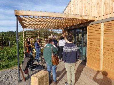 Visite d'une maison bioclimatique neuve par Cosma architecture