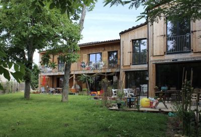Habitat groupé du Canal / Marie-Christine Couthenx architecte