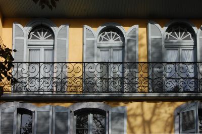 Portes balconières du XIXème à Tarbes